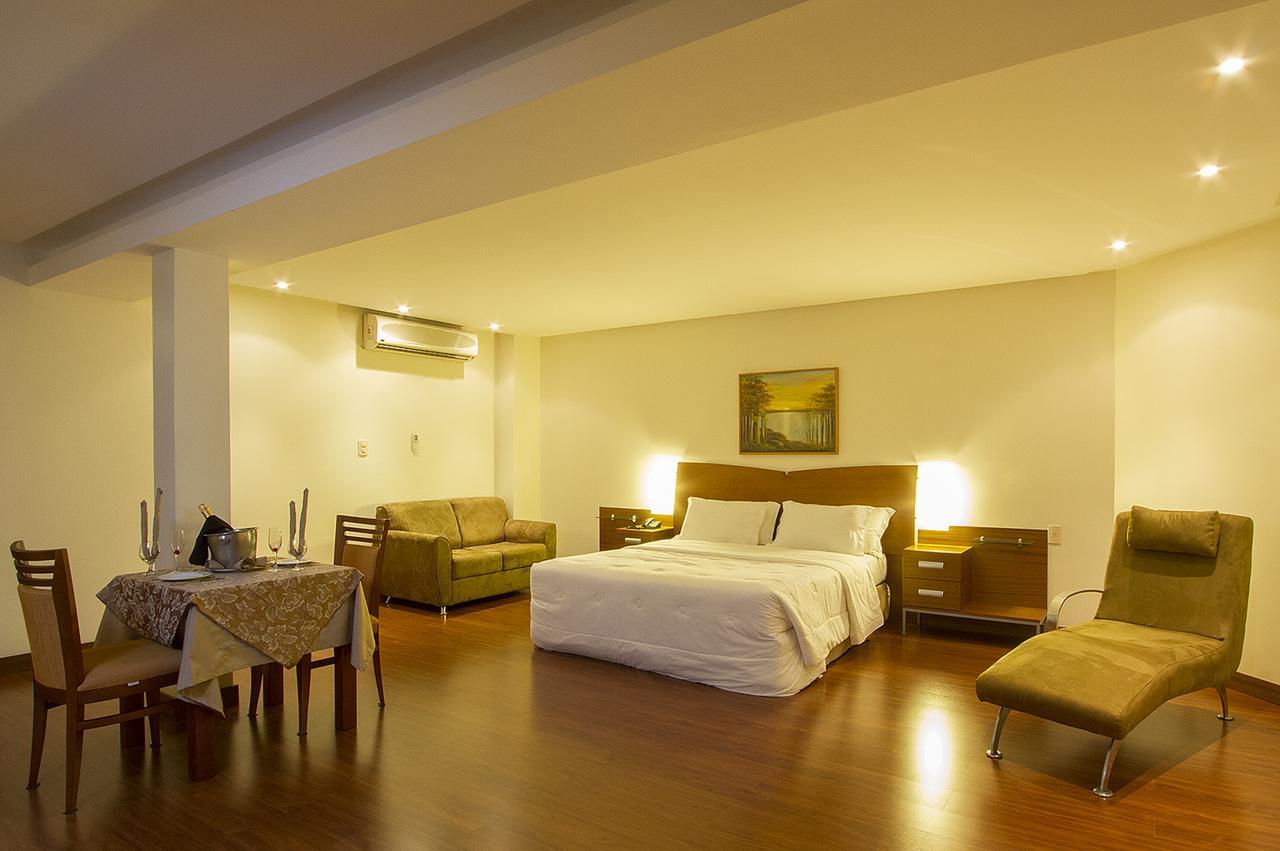 Master Plaza Hotel Barbacena Exterior photo